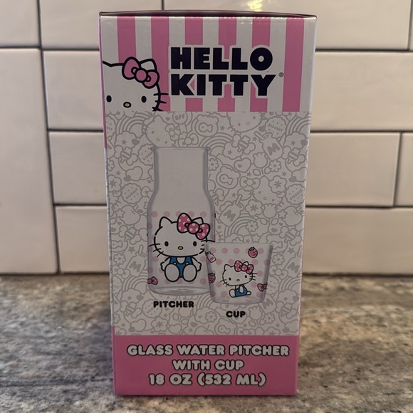 NIB Sanrio Hello Kitty Glass Water Pitcher With Cup 18oz - Picture 5 of 6